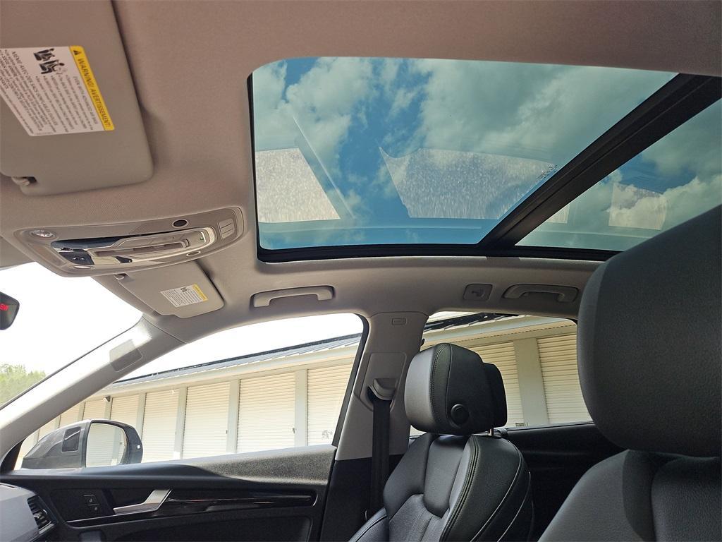 used 2020 Audi Q5 e car, priced at $31,987