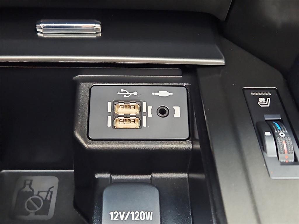 used 2023 Lexus GX 460 car, priced at $59,987