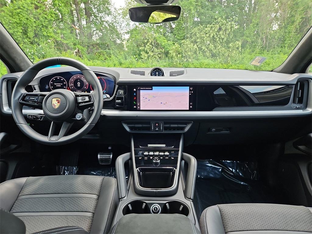 used 2025 Porsche Cayenne car, priced at $139,987