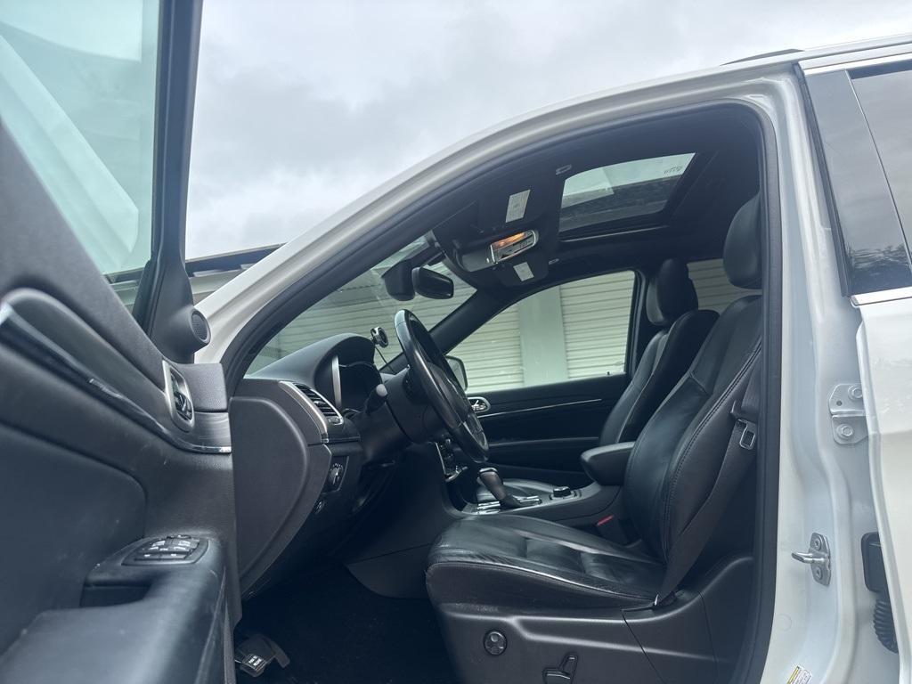 used 2019 Jeep Grand Cherokee car, priced at $19,987