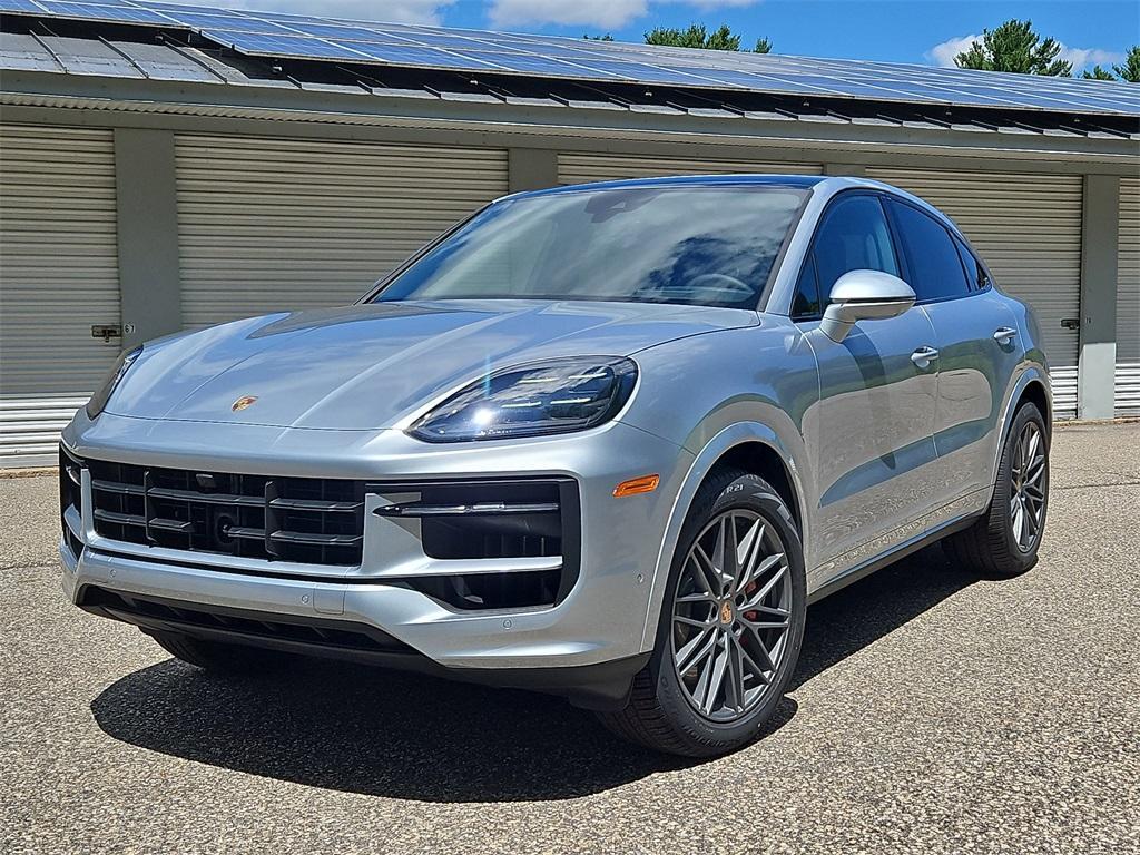 new 2025 Porsche Cayenne car, priced at $139,745