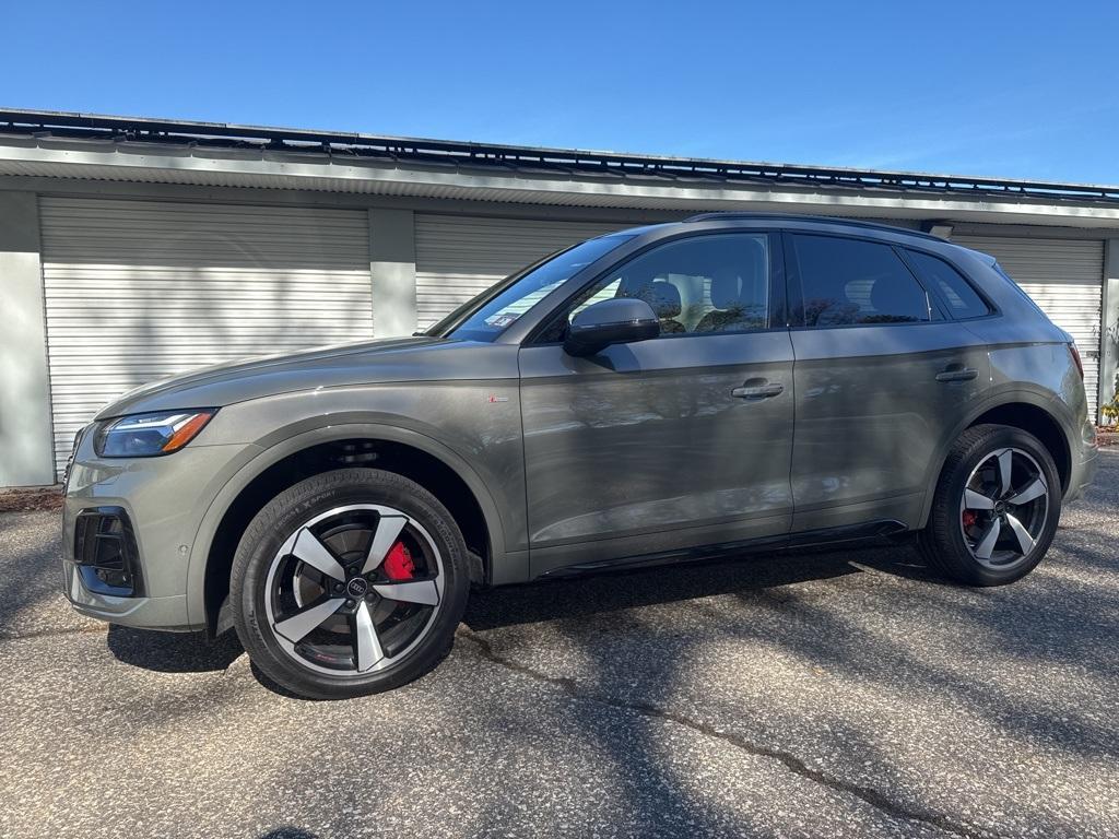 used 2024 Audi Q5 car, priced at $45,987