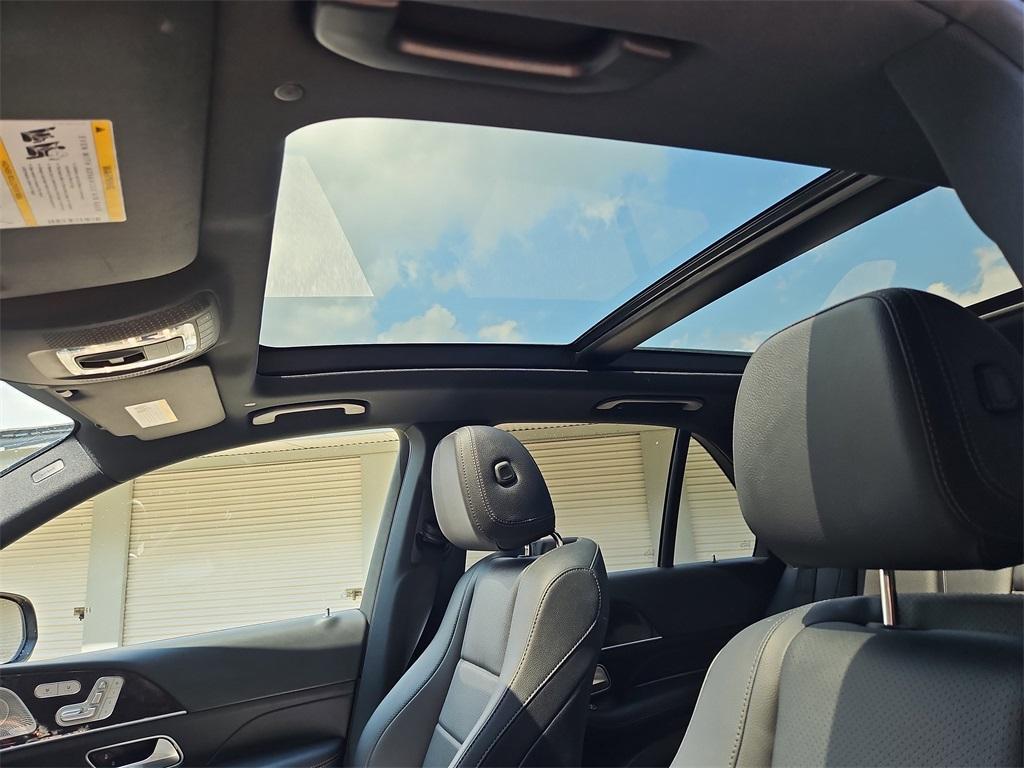 used 2022 Mercedes-Benz GLE 350 car, priced at $51,987