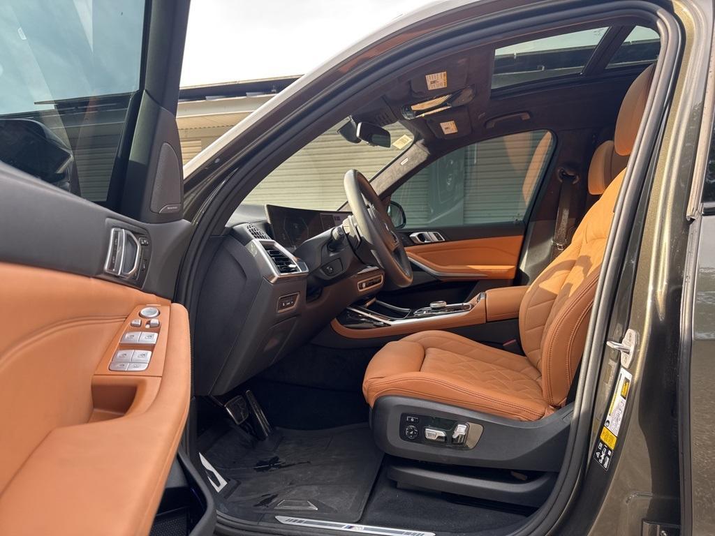 used 2024 BMW X7 car, priced at $72,987