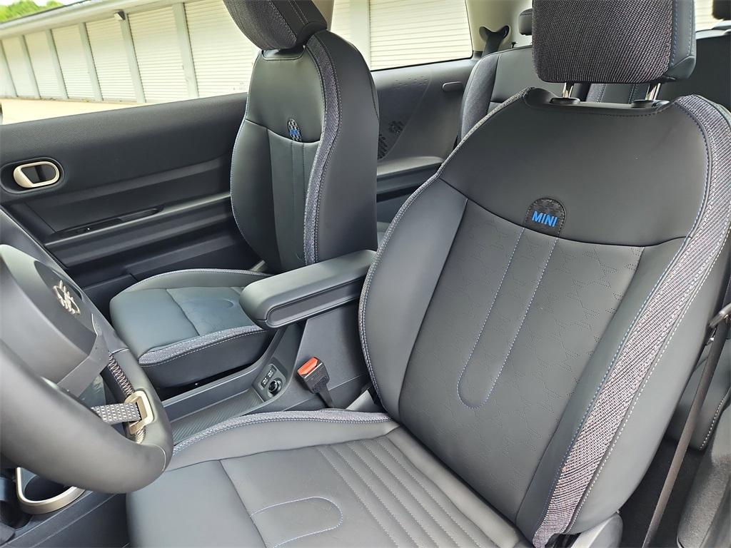 used 2025 MINI Hardtop car, priced at $27,987