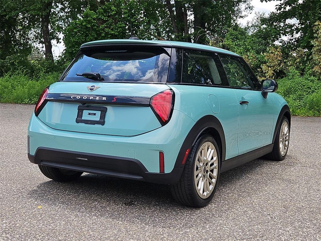 used 2025 MINI Hardtop car, priced at $27,987