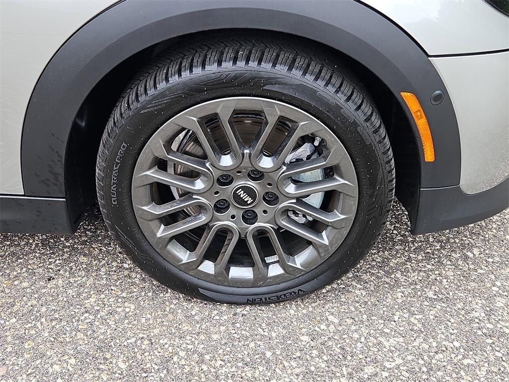 used 2025 MINI Hardtop car, priced at $32,987