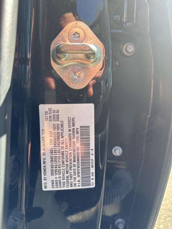 used 2021 Honda Pilot car, priced at $25,487