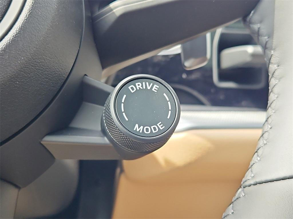 new 2026 Porsche Cayenne car, priced at $112,810