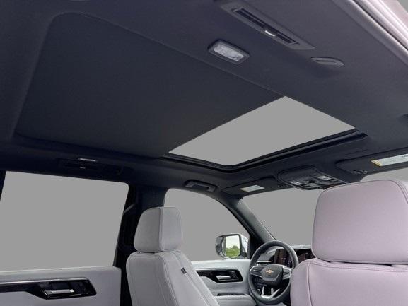 used 2025 Chevrolet Tahoe car, priced at $76,900