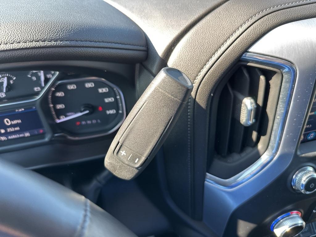 used 2021 GMC Sierra 1500 car, priced at $36,200