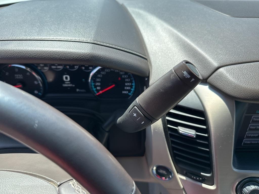 used 2019 GMC Yukon car, priced at $29,900