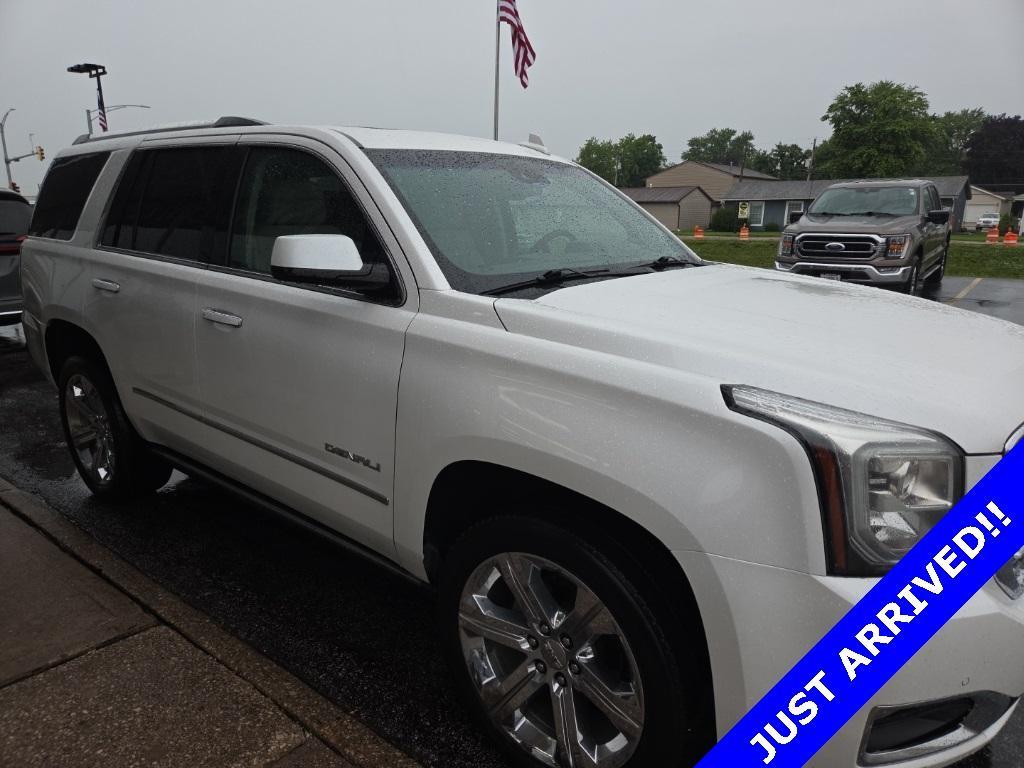 used 2019 GMC Yukon car, priced at $31,900