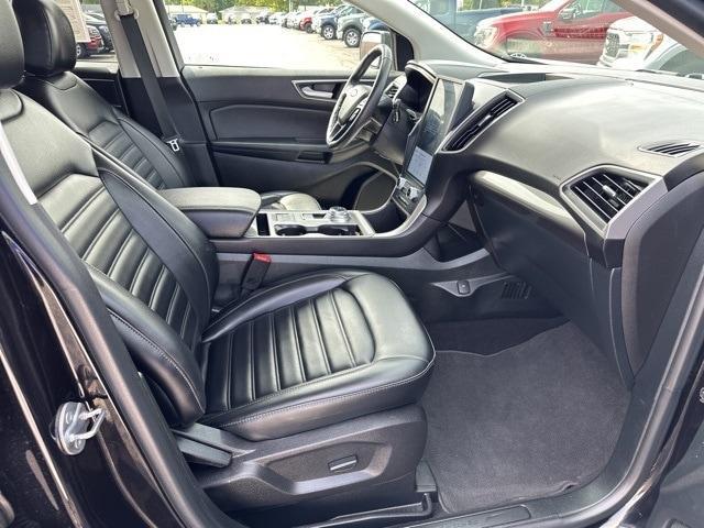 used 2023 Ford Edge car, priced at $28,000