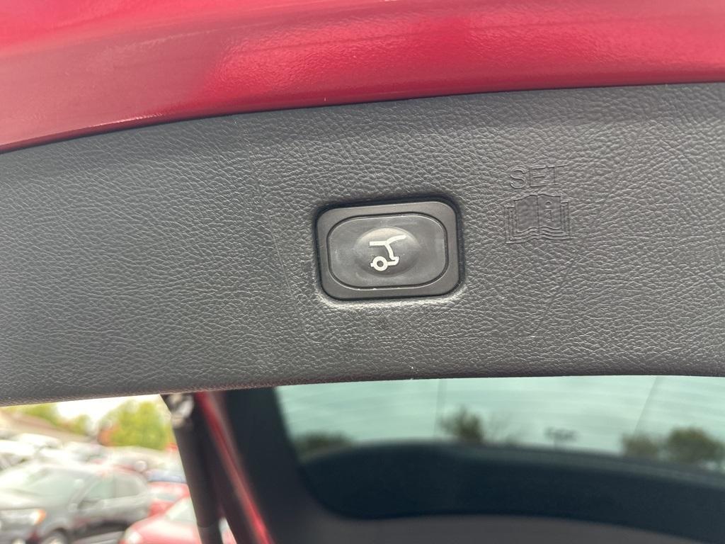 used 2022 Ford Edge car, priced at $25,301