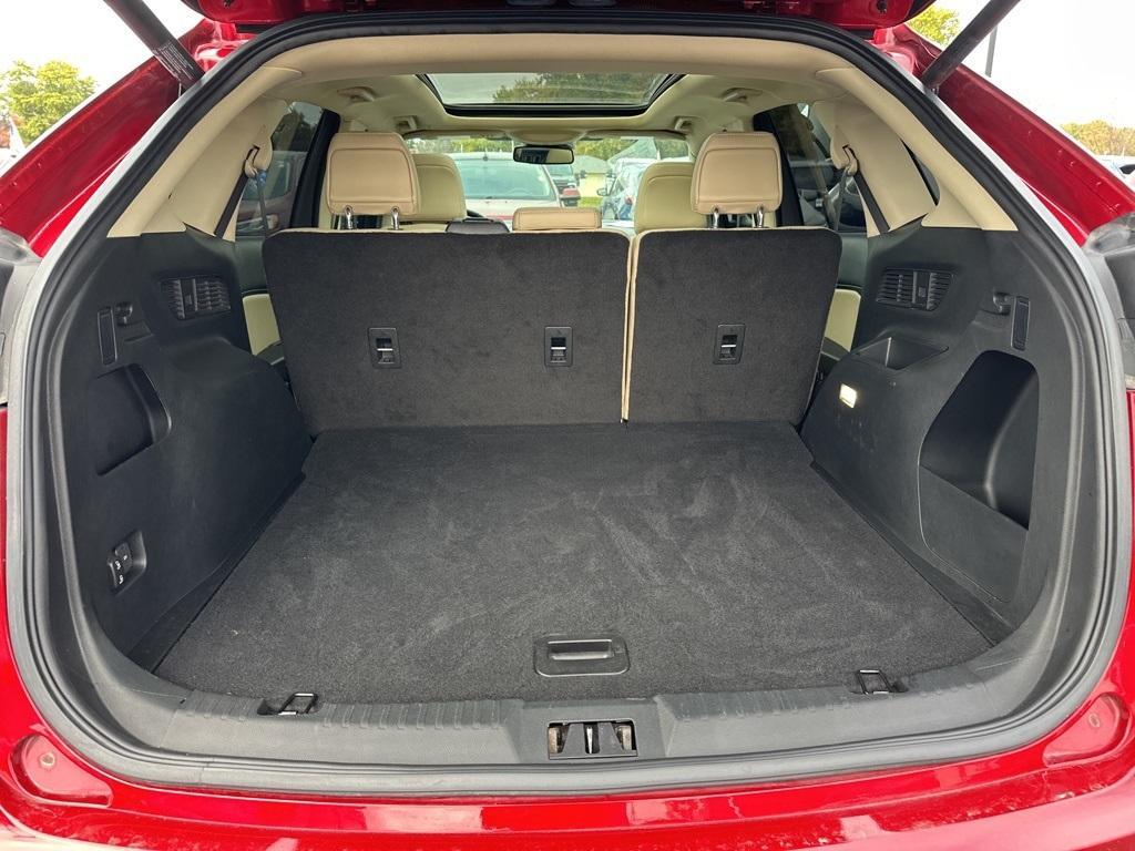 used 2022 Ford Edge car, priced at $25,301