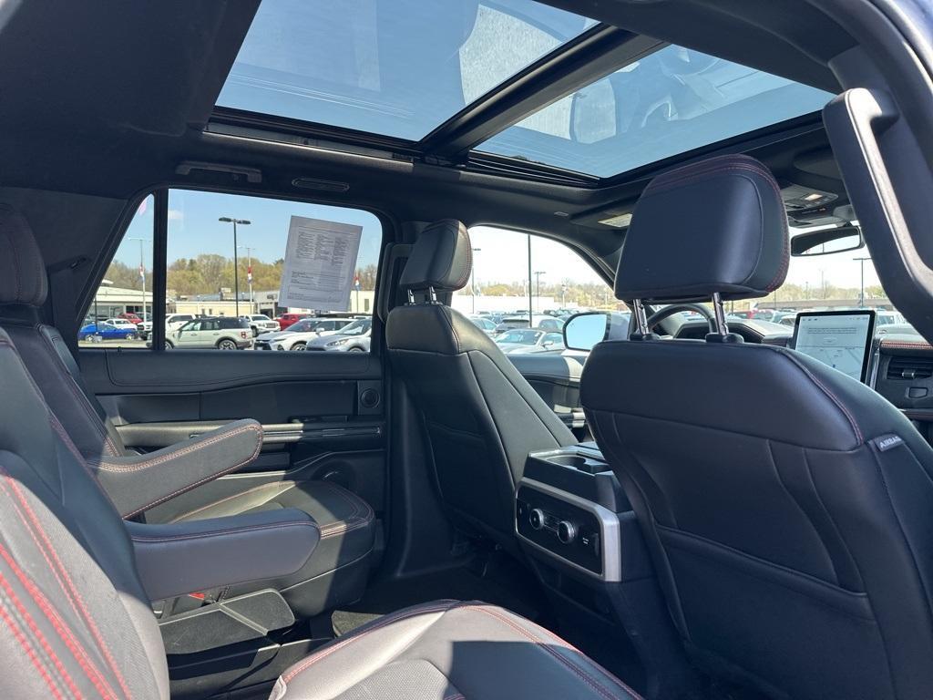 used 2022 Ford Expedition Max car, priced at $60,900