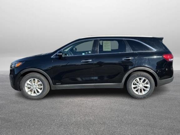 used 2016 Kia Sorento car, priced at $10,400