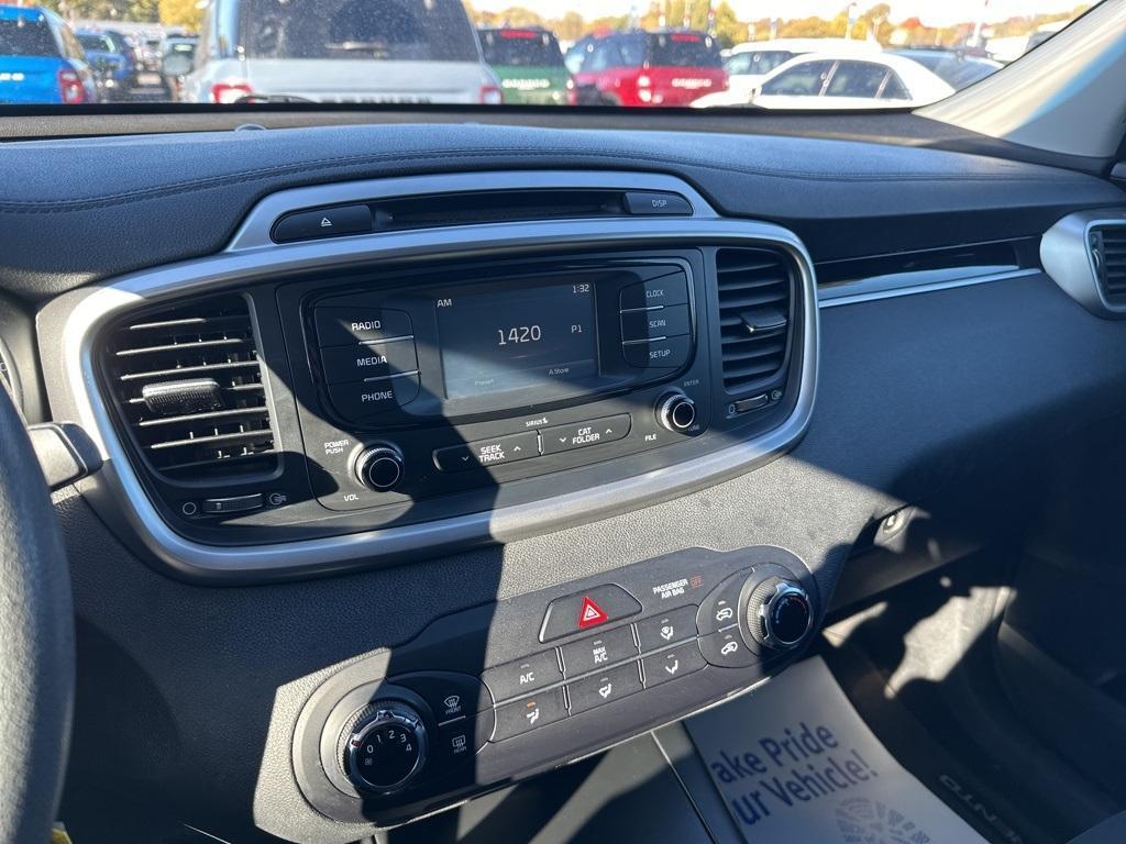 used 2016 Kia Sorento car, priced at $10,400