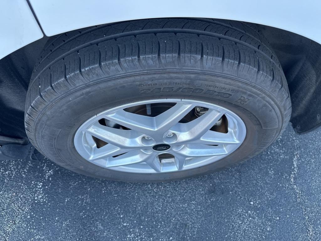 used 2024 Ford Edge car, priced at $26,900