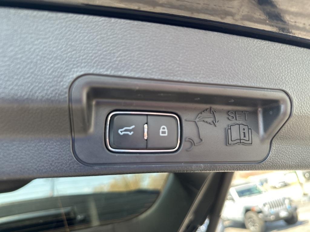 used 2022 Ford Explorer car, priced at $34,500