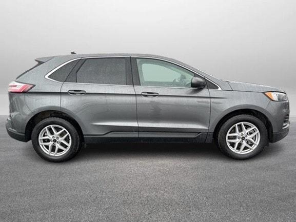 used 2024 Ford Edge car, priced at $30,500