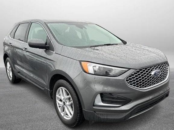 used 2024 Ford Edge car, priced at $30,500