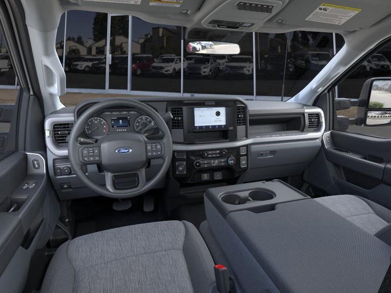 new 2025 Ford F-350 car, priced at $53,529