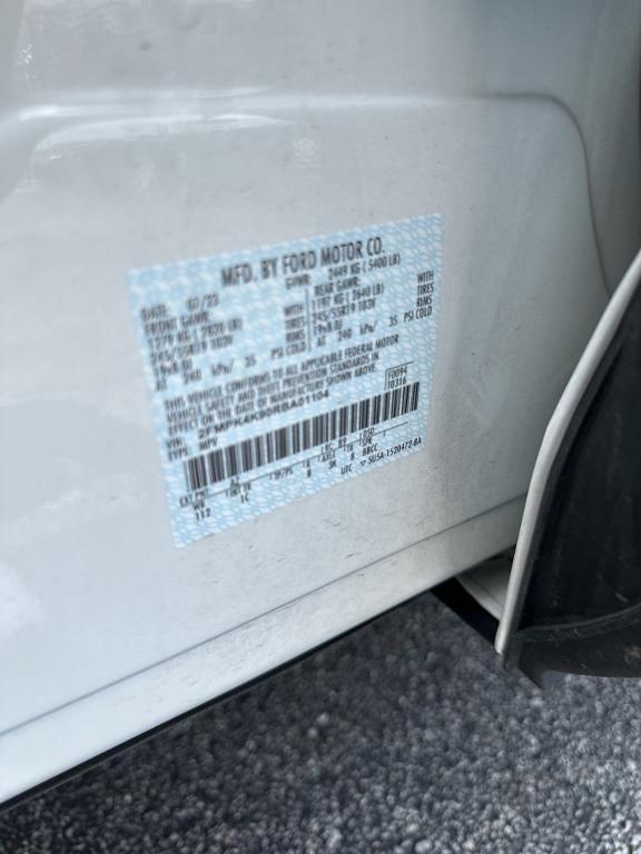 used 2024 Ford Edge car, priced at $37,900