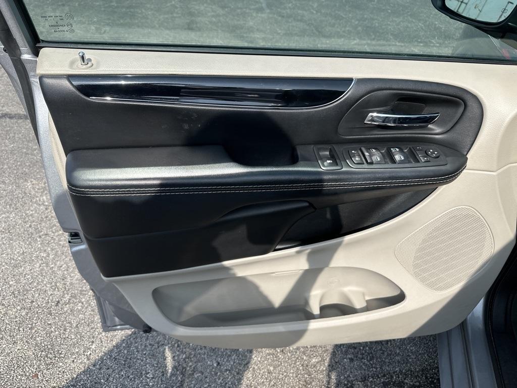 used 2017 Dodge Grand Caravan car, priced at $18,900