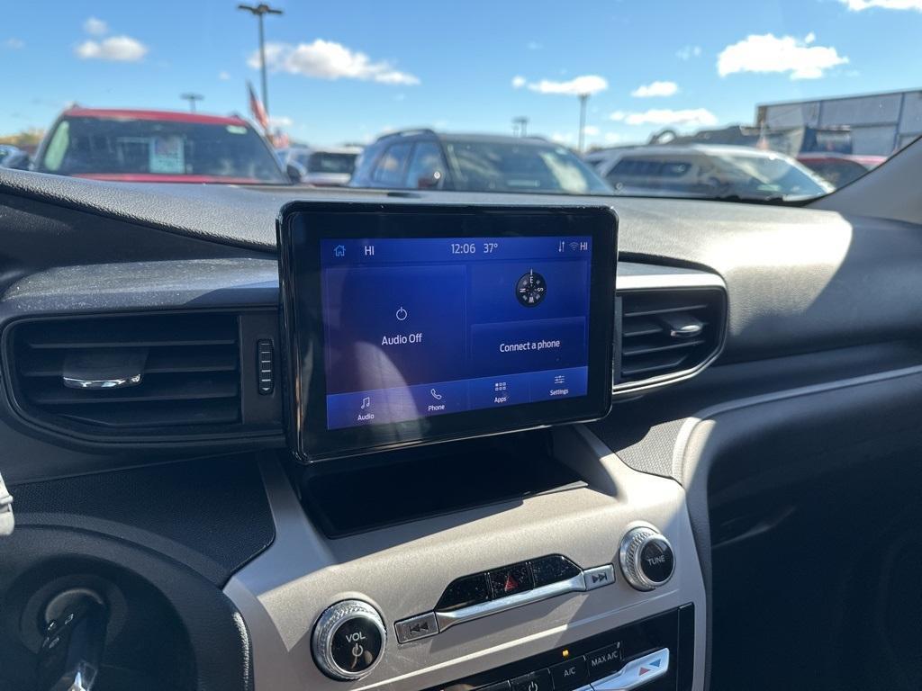 used 2023 Ford Explorer car, priced at $24,900