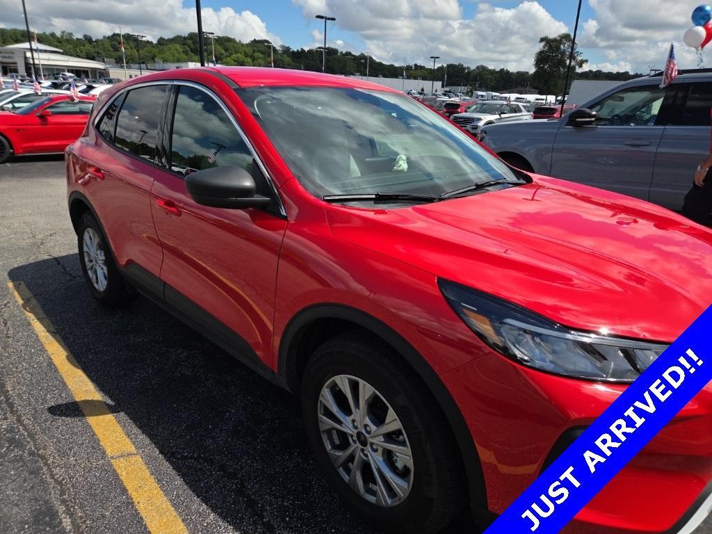 used 2024 Ford Escape car, priced at $28,900