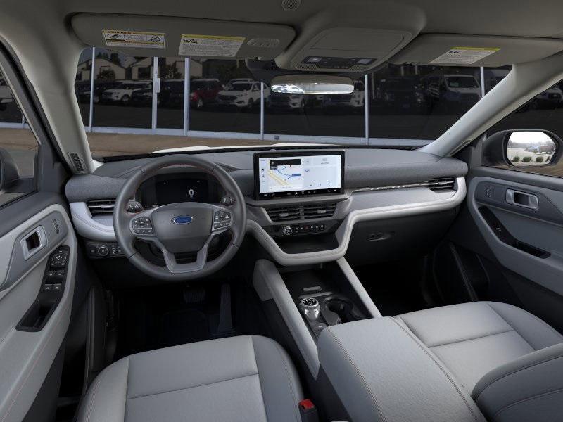 new 2025 Ford Explorer car, priced at $45,677