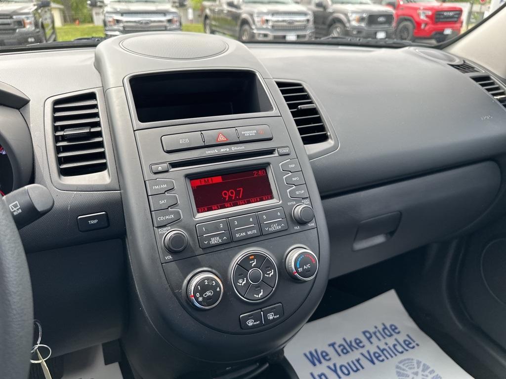 used 2013 Kia Soul car, priced at $9,900