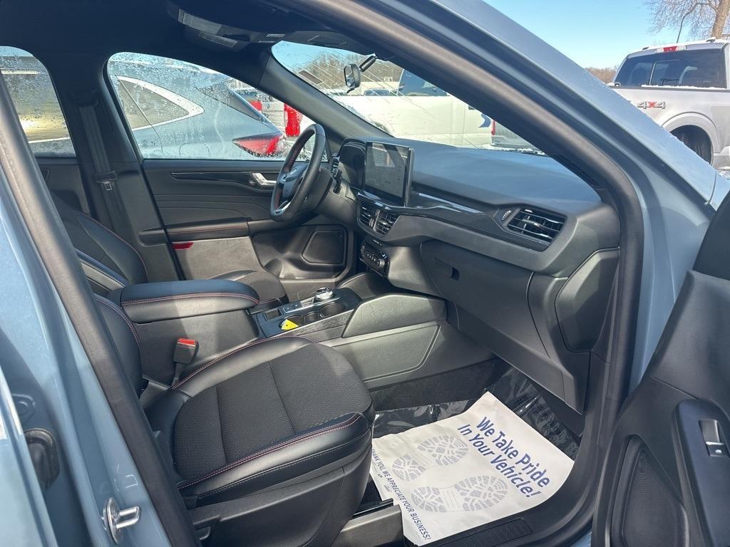 used 2023 Ford Escape car, priced at $26,900