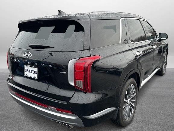 used 2024 Hyundai Palisade car, priced at $44,100