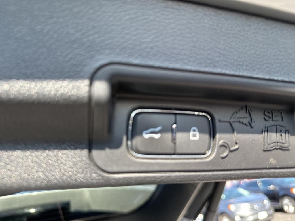 used 2023 Ford Explorer car, priced at $36,900