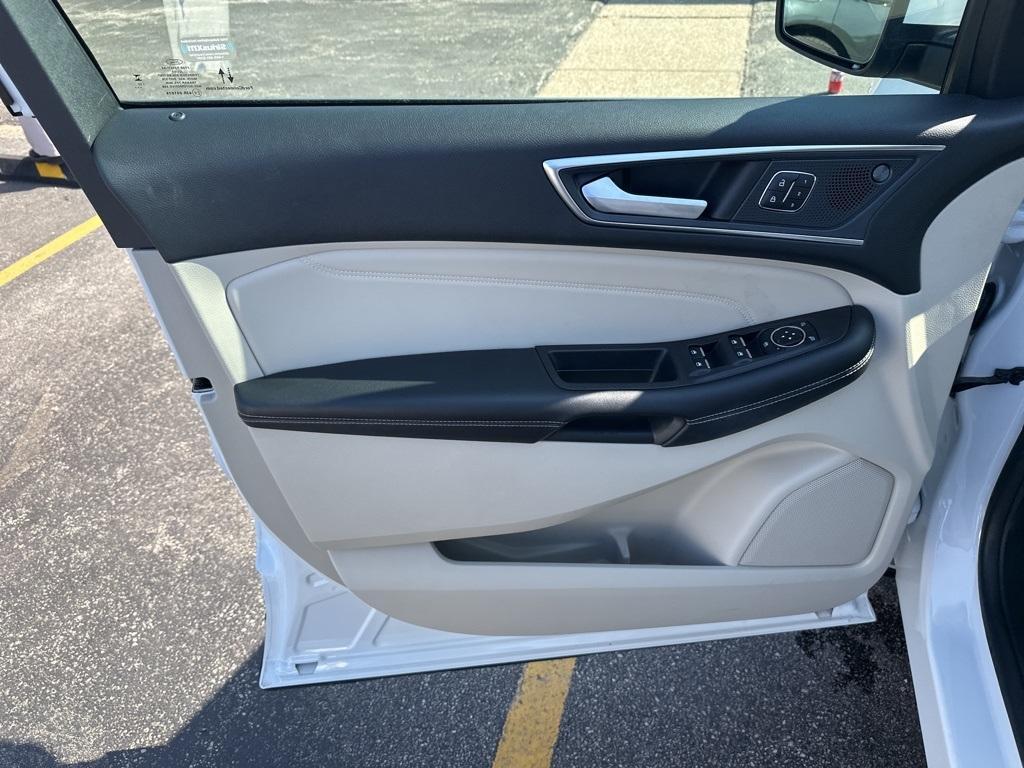 used 2024 Ford Edge car, priced at $39,800