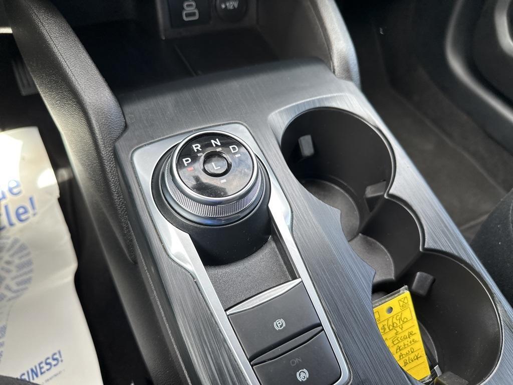used 2024 Ford Escape car, priced at $28,900