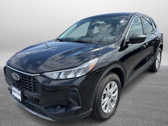 used 2024 Ford Escape car, priced at $28,900