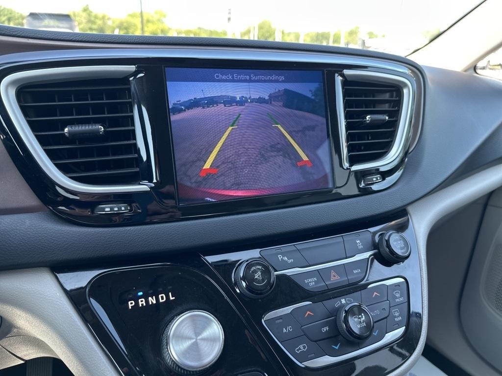 used 2017 Chrysler Pacifica car, priced at $10,500