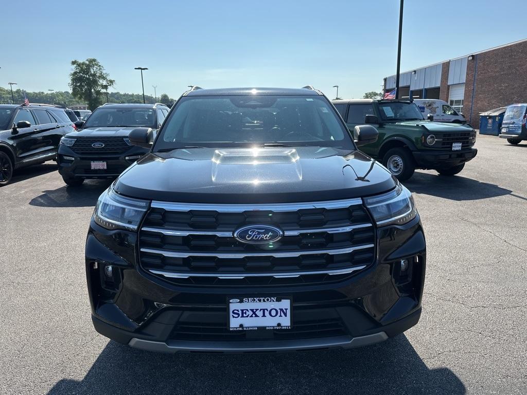 used 2025 Ford Explorer car, priced at $44,900