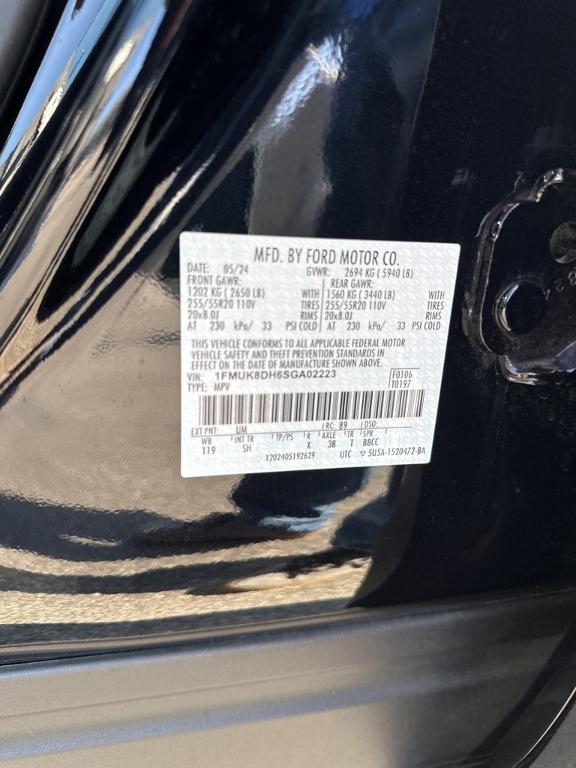 used 2025 Ford Explorer car, priced at $44,900
