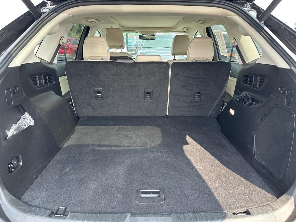 used 2024 Ford Edge car, priced at $39,900