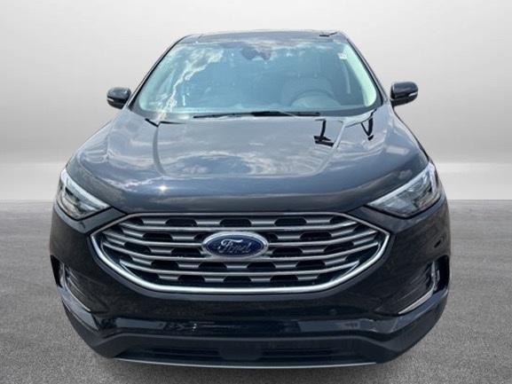 used 2024 Ford Edge car, priced at $39,900