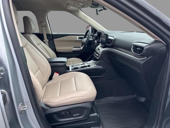 used 2023 Ford Explorer car, priced at $39,900