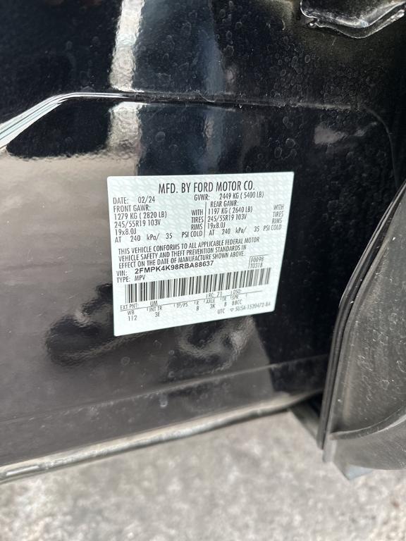 used 2024 Ford Edge car, priced at $28,800