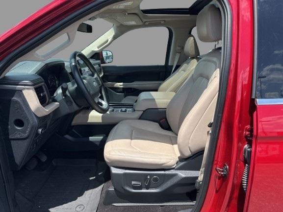 used 2022 Ford Expedition car, priced at $36,900