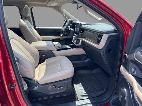 used 2022 Ford Expedition car, priced at $36,900