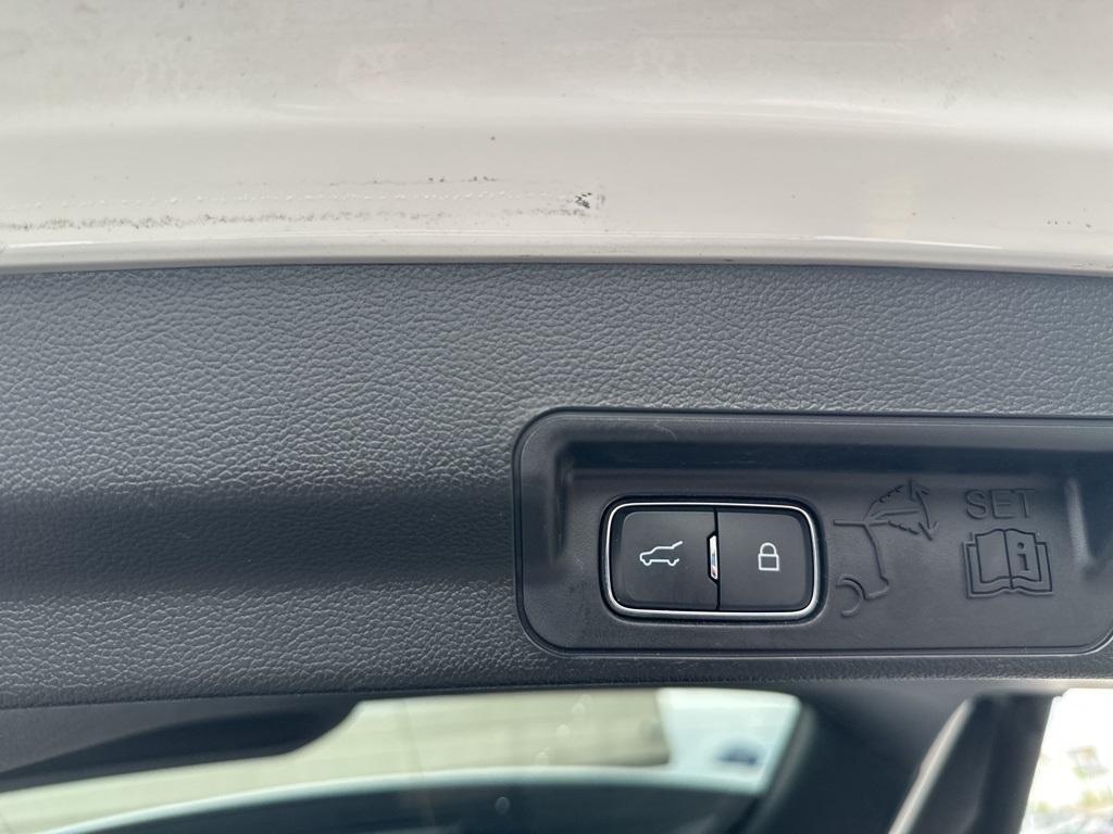 used 2023 Ford Explorer car, priced at $32,749
